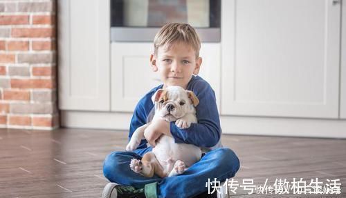 父母|李玫瑾养男孩的家庭,这3件事父母越“舍得”,儿子越有本事