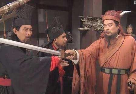 并列|西园八校尉都是谁,当初群雄并列,最终只留一人