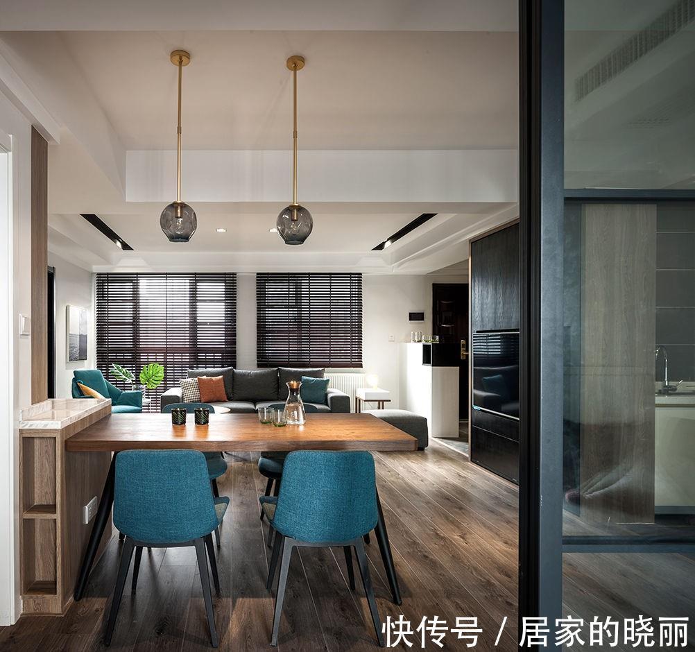 客厅|打破房屋的原始结构，让家人坐在沙发上就能晒太阳，好温暖