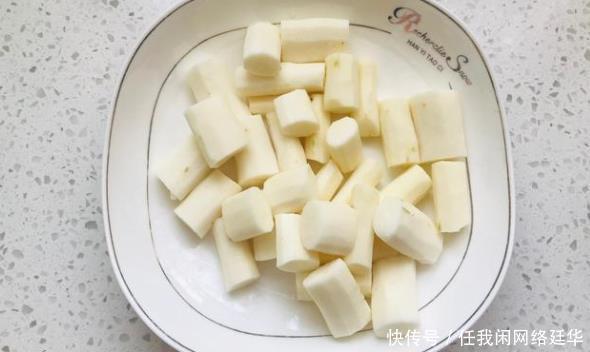 够味|山药熬粥很正常,那么怎么样才能熬出好粥小火慢熬才够味