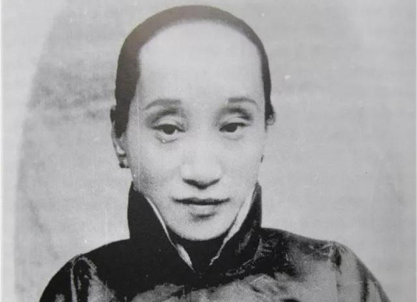 女人|鲁迅的两个女人:一个呼吸都是错的,另一个撒谎都显得尤为可爱