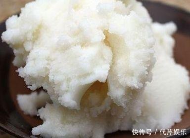 熬猪油,只加水是“外行”!教你正确做法,香浓不腥,吃1年不坏