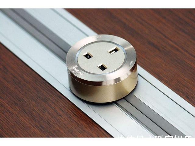 可移动插座|传统插座已经过时了,现在流行这种可移动插座,实用更安全