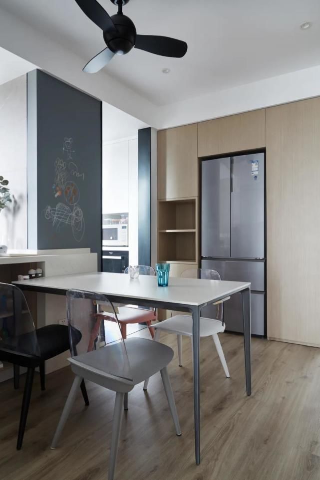 书房|越来越多人不做电视墙，坚持去客厅化，或许只有尝试过才知有多爽