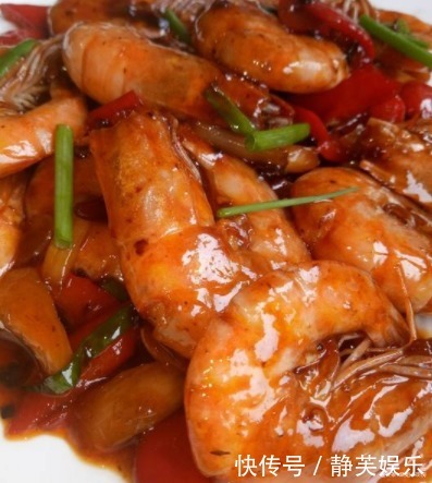 这菜一年四季都能吃，补钙比牛奶强，补脑健脑，再贵也要给孩子吃