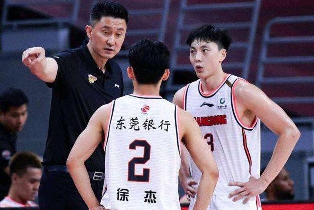 球员|正式官宣!CBA交易窗口期时间确定,明星后卫加盟广东宏远倒计时