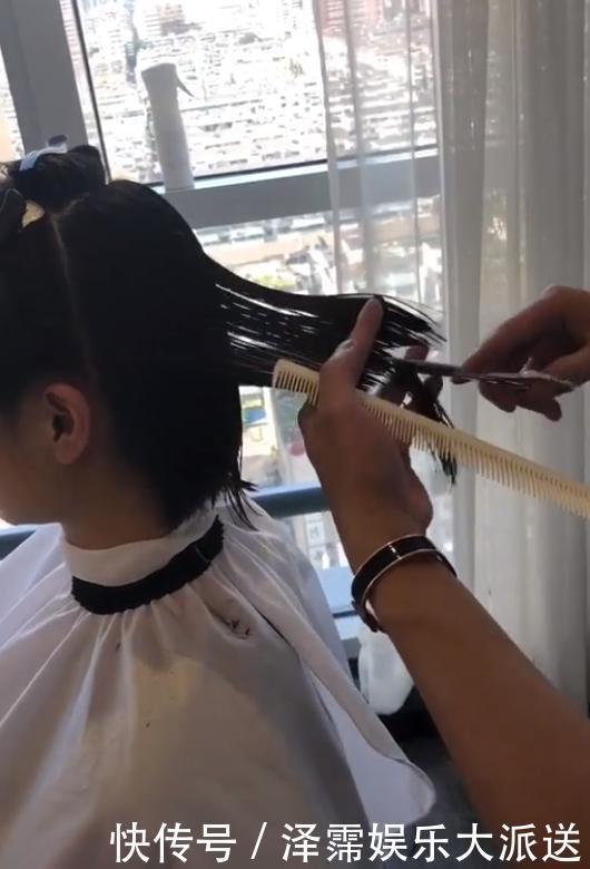 短发|女生是大额头发型太丑,发型师技术过硬,做好后效果像短发的唐嫣
