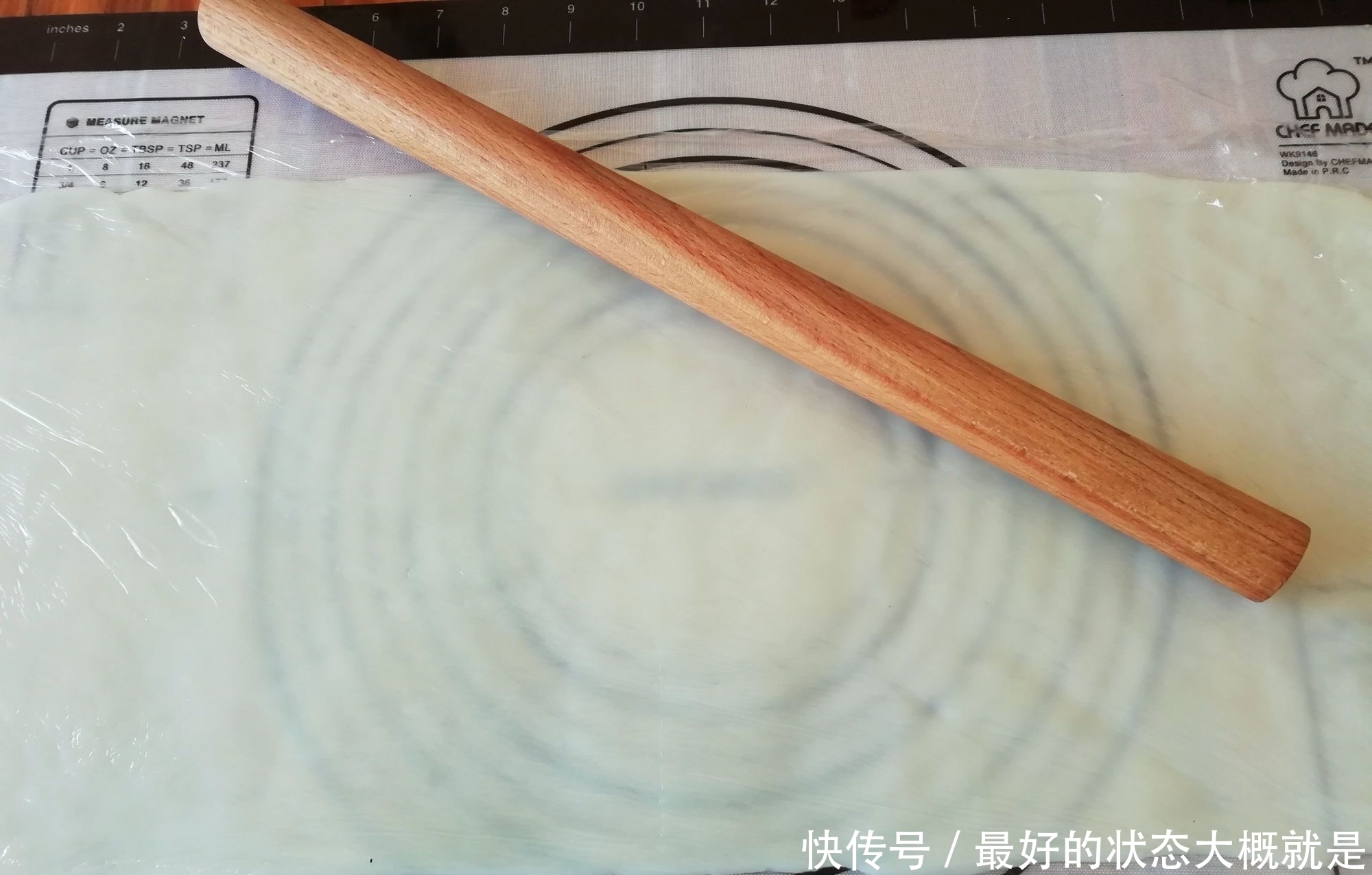 过年别忘做这个吃,无需烤箱,一蒸一卷即可,软糯又拉丝,真好吃