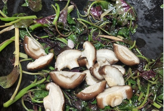 南方人最爱,5元炒一盘,孩子多吃长得快,头脑灵活身体棒