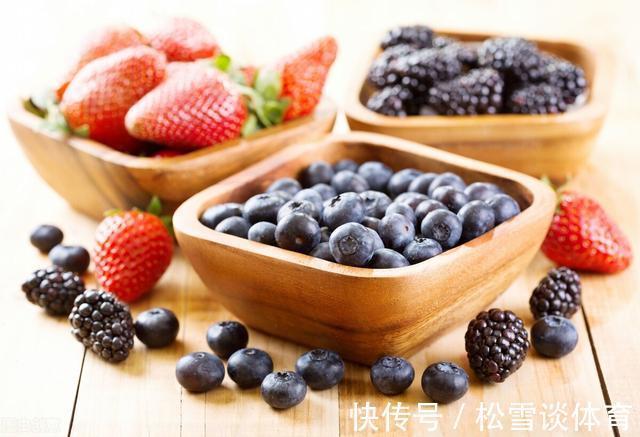 金桔|女人想要“老得慢”,记得常吃7种食物,价格不高,人人吃得起