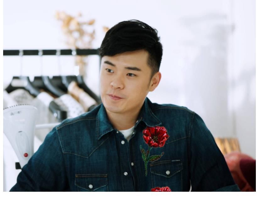 陳赫李誕參加《向往的生活》，勸酒式干活，邊努力邊抱怨