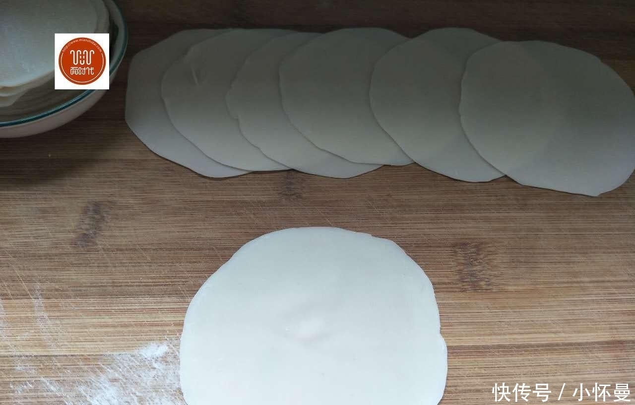 易学|告诉你饺子皮一个新吃法,简单易学,超好吃,你也试试吧