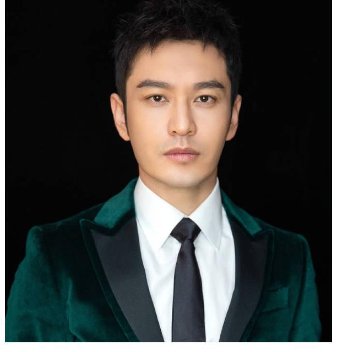 奪冠|陳夢奪冠，表哥黃曉明太激動，冠軍家中內(nèi)景罕曝光，獎牌擠滿客廳