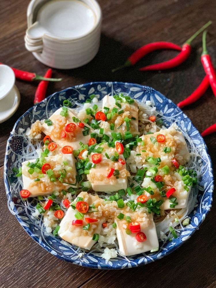 豆腐别总炖了，这样蒸一蒸鲜嫩入味，成本不过5块钱，太划算了