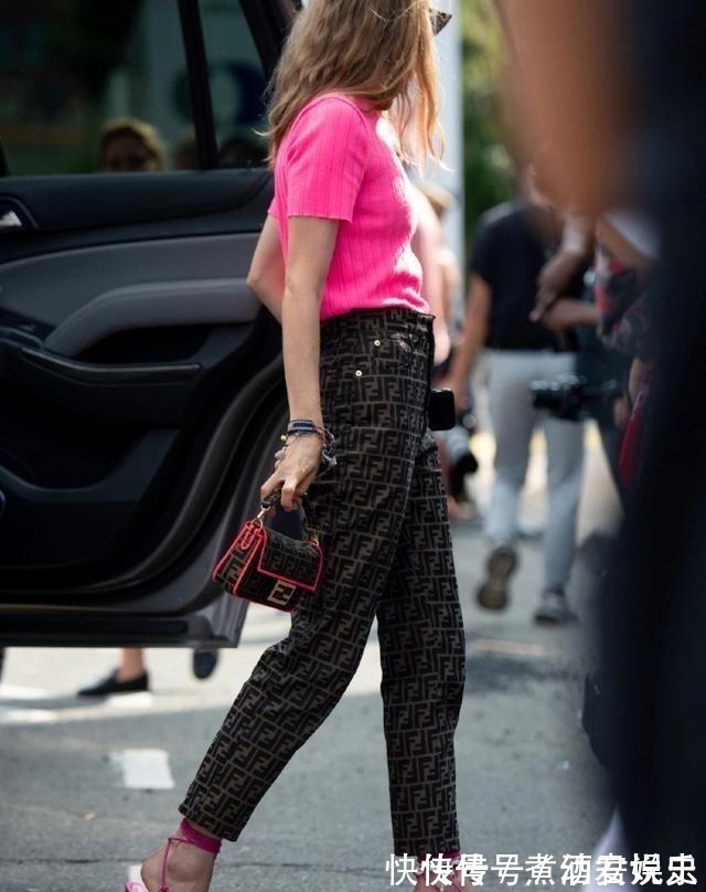 mini 今年最时髦,有个性的包包!今年最时髦,有个性的包包!