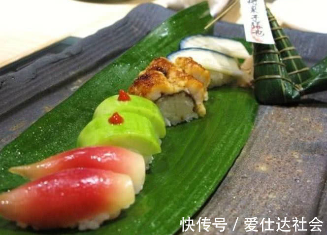 中国农村|长在厕所旁的野草，在中国农村泛滥成灾，在日本花高价还买不到