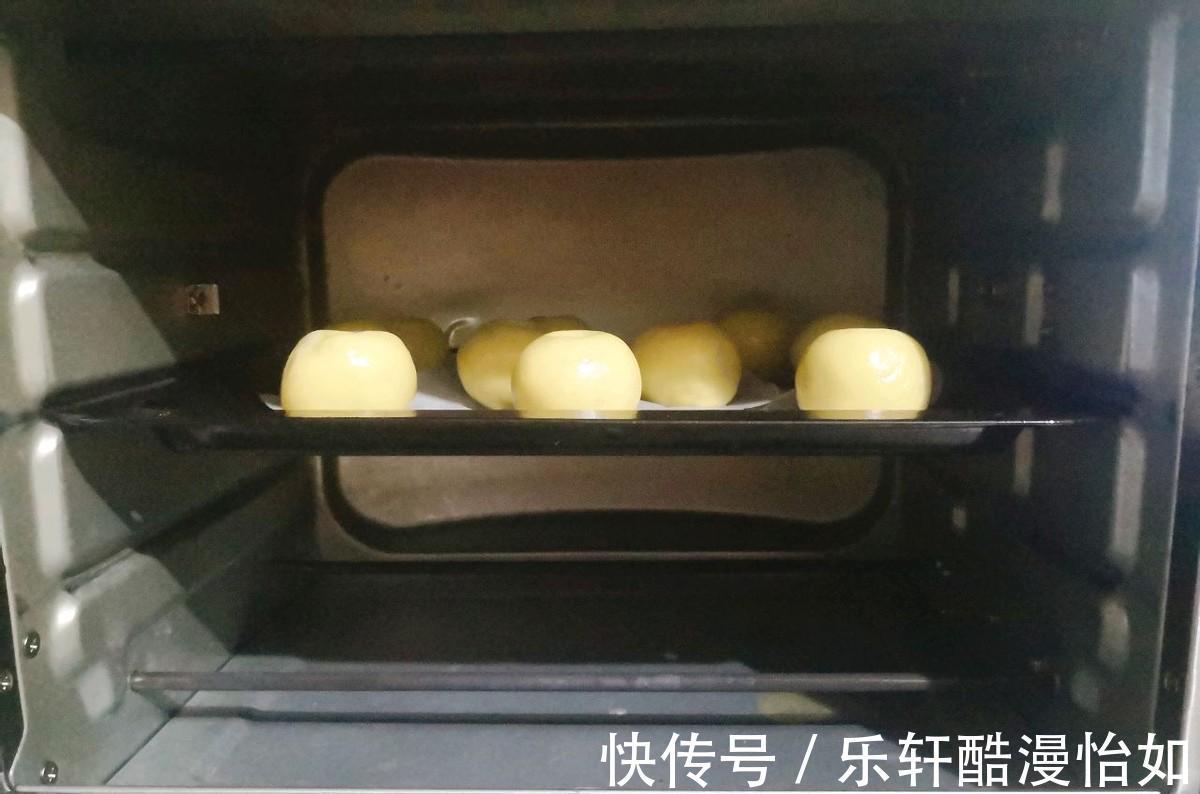 低筋面粉|苹果造型的蛋糕,好看又好吃,几分钟就能学会