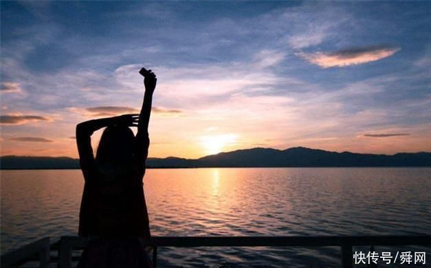 被子|俗语:“人睡三觉，命比纸薄”，什么情况下睡觉对人体危害大?