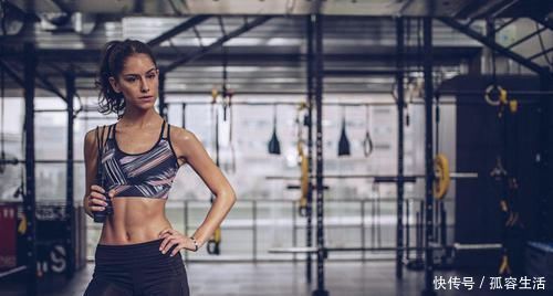 不良习惯|健身与不健身的人相比,一眼就能看出来,知道为什么吗?