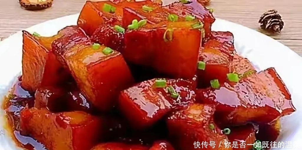 红烧肉|做红烧肉，最忌焯水和用水炖了，教你一招，肥而不腻，太解馋了！