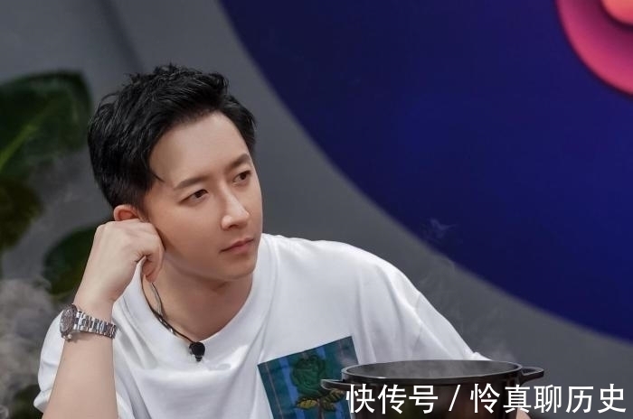 劉憲華吃王一博的醋?張藝興無奈認(rèn)領(lǐng)“寶貝”頭銜,表情委屈搞笑