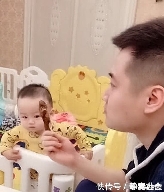 娃火|“馋嘴奶爸”带娃火了,看到奶爸得意的模样,宝宝:记仇第一天