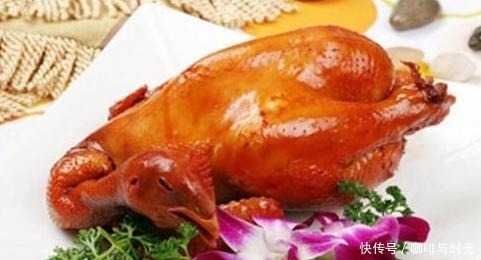 中国最著名的4大“烧鸡”,叫花鸡上榜,吃货连骨头也不放过!