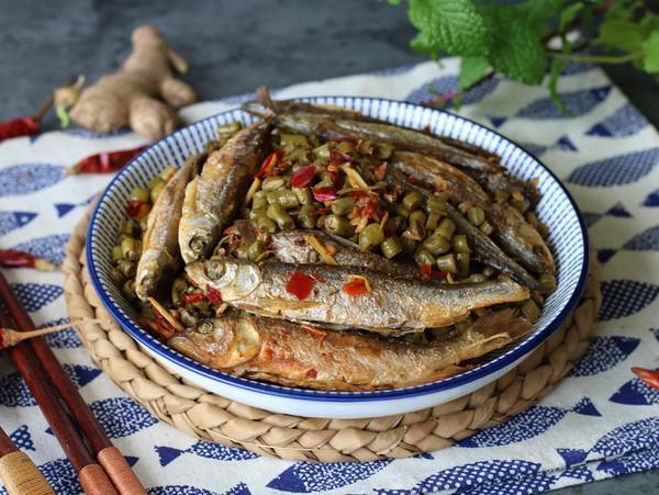 焙干|吃了几十年终于知道,它是“天然叶酸”,1块5一斤,女人要多吃