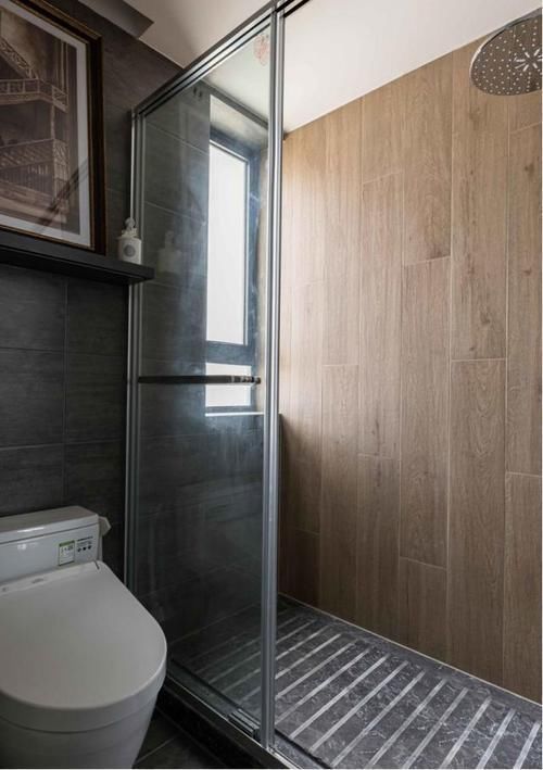 阳台上|93平现代简约风,壁炉式电视背景墙,简美如光的舒适宅