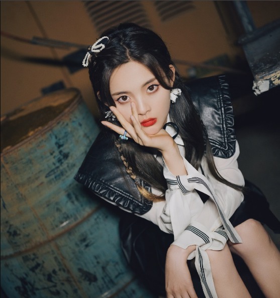 和平精英|杨超越在4年前就被预言成为吃鸡代言人其实真相太励志!