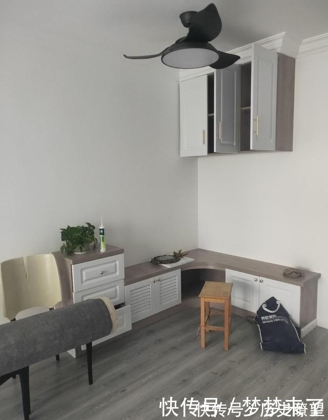 屋主|看她家极简装修,全屋舍弃吊顶,电视墙不做造型,还没家具很漂亮