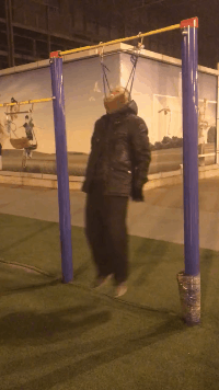 |搞笑GIF:这是谁家的闺女