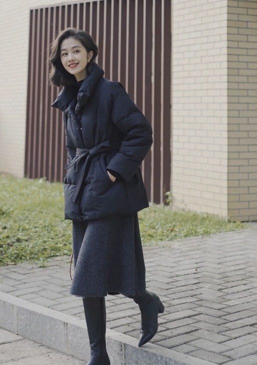 半身裙 羽绒服怎么穿更好看?看看这几个穿搭技巧,让你轻松美出新高度