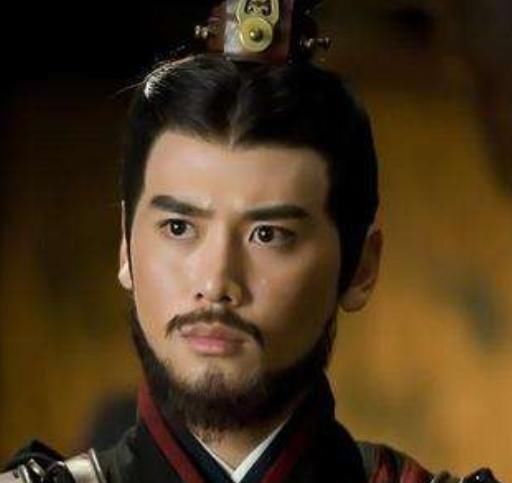 封建|刘秀对谶言态度的改变,揭露其从平民英雄到封建统治者的转变历程