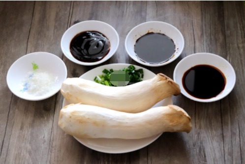 杏鲍菇这样做,5分钟出锅,口感鲜嫩,清香无比,拿肉来都不换