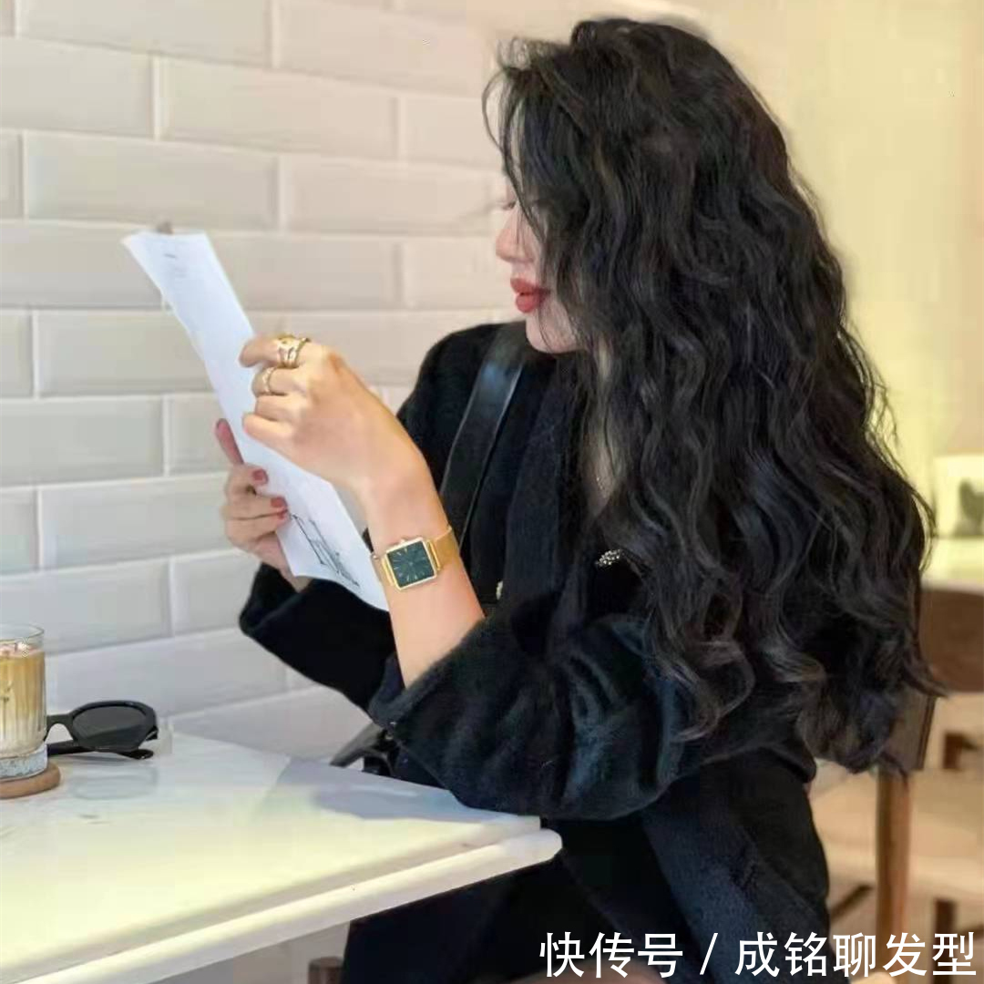 港风|今年流行“复古风”烫发,分享十款时髦又洋气的卷发,谁烫都高级