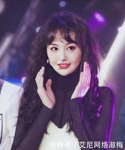 头发|50岁的女人少做3种发型,自以为很时髦,实际老气还很伤头发