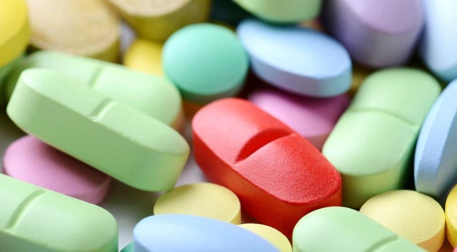 血糖|血糖、血压和血脂高的人,高到多少就需要服药了?这些标准可参考