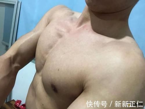 俯卧撑|听说胸肌好练,胸型难修,练成啥样一切随缘