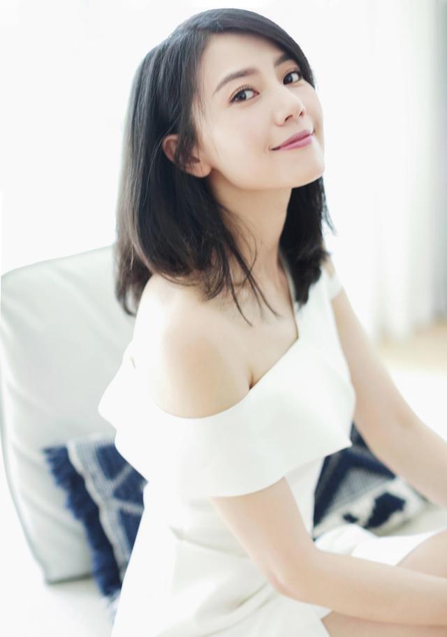 波波头 女人别再披头散发了,很显老!今年流行这5款发型,时髦有气质