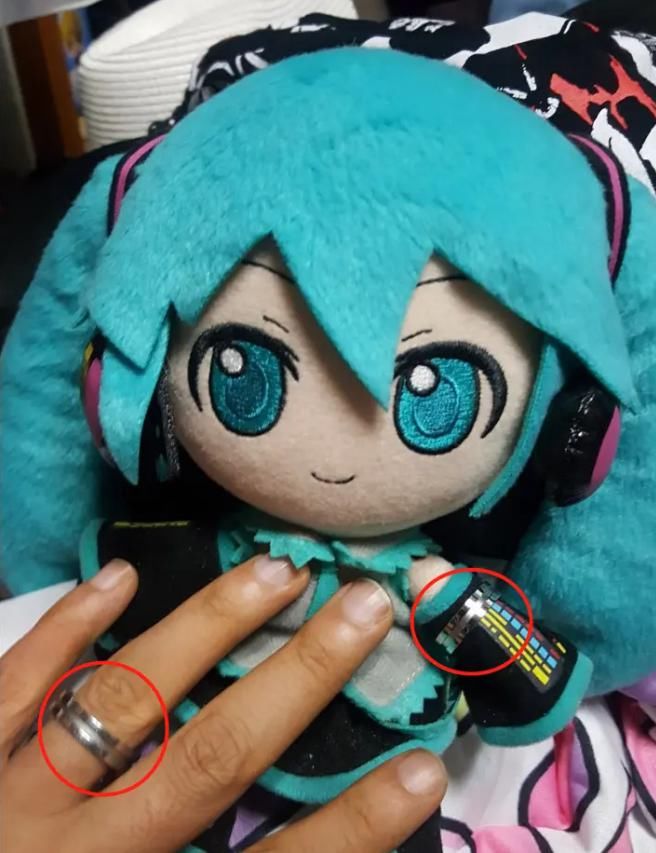 近藤|初音未来二婚了？近藤显彦之后又一男子强制结婚，粉丝：都醒醒