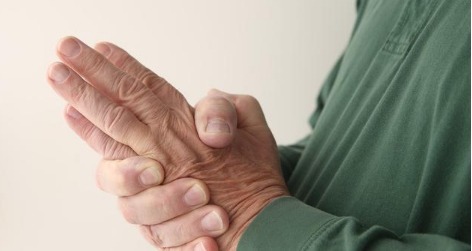 甲状腺结节|四个部分有长结节,最好定期检查,癌症可能找到了你