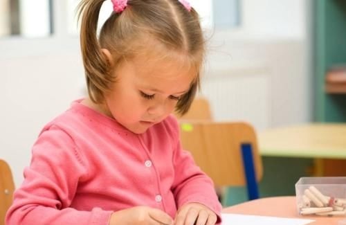 隐患!自动铅笔带来方便的同时,却有诸多隐患,难怪老师不推荐学生使用