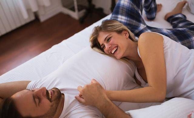 常见的夫妻“睡姿”,最后一种才是最佳选择,多数人或许还不清楚