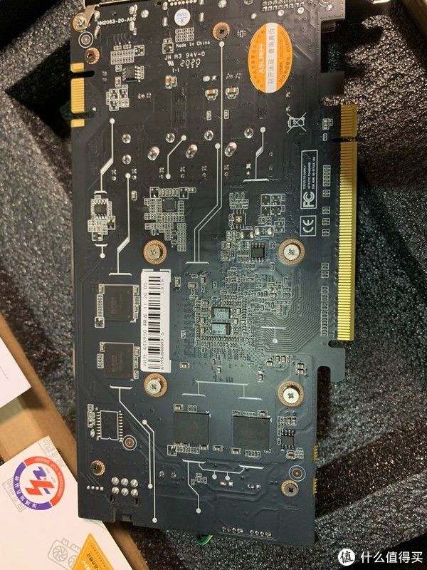 开箱|20年 400元全新gtx950开箱