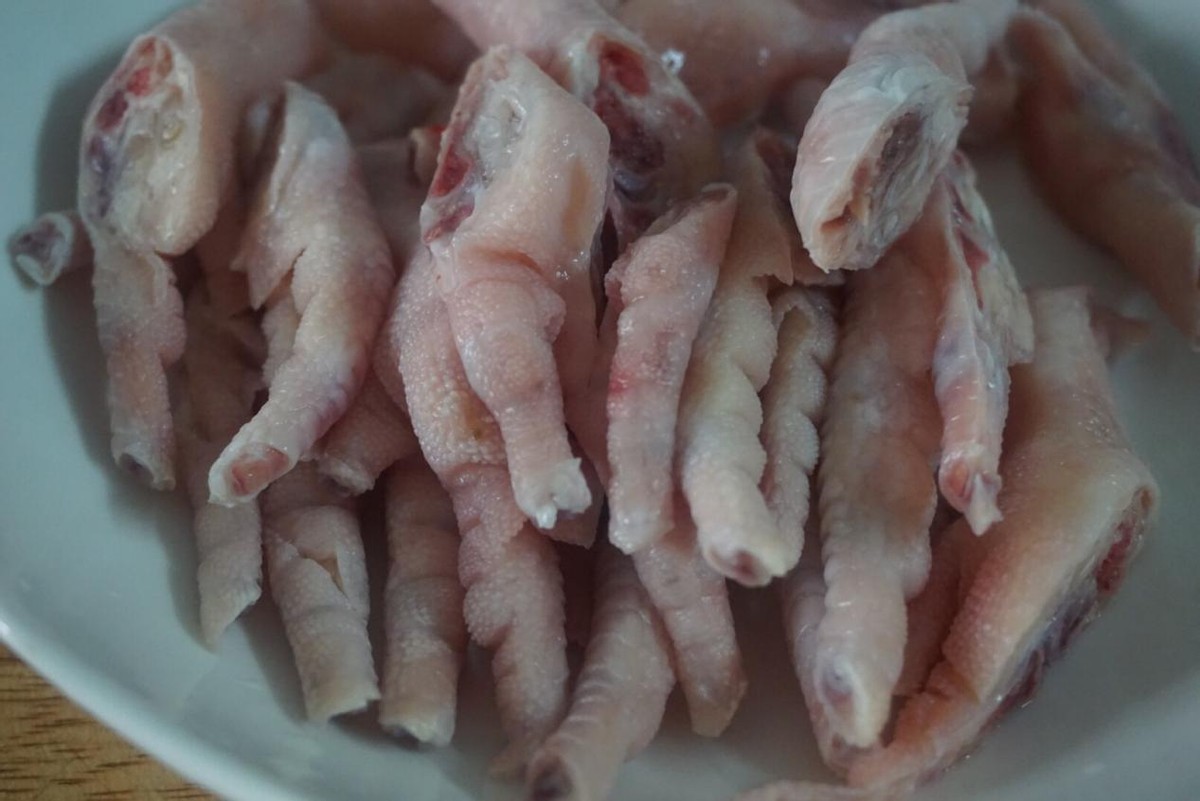 泡椒凤爪，追剧必备零食之一，自己做得更美味可口！