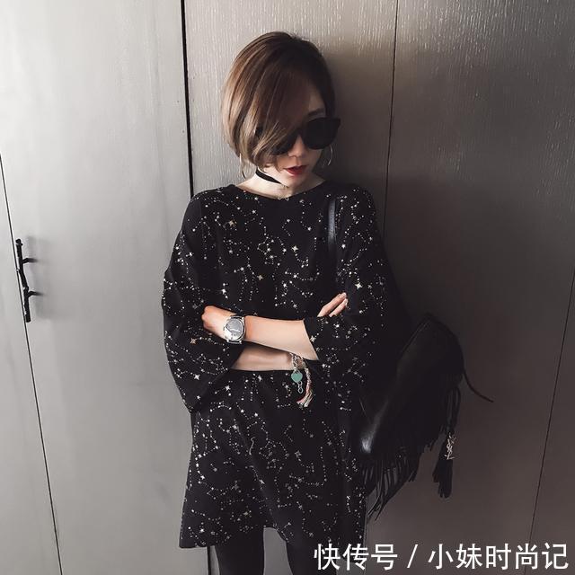 甜美 甜美的女孩穿蕾丝,有态度的girl穿风格T恤