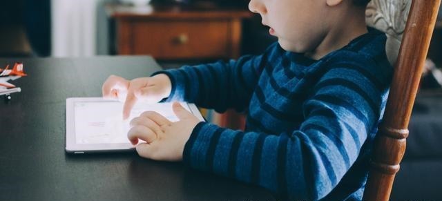 淼淼|“妈,玩具眨眼睛了”家长以为孩子开玩笑,随后发现不对