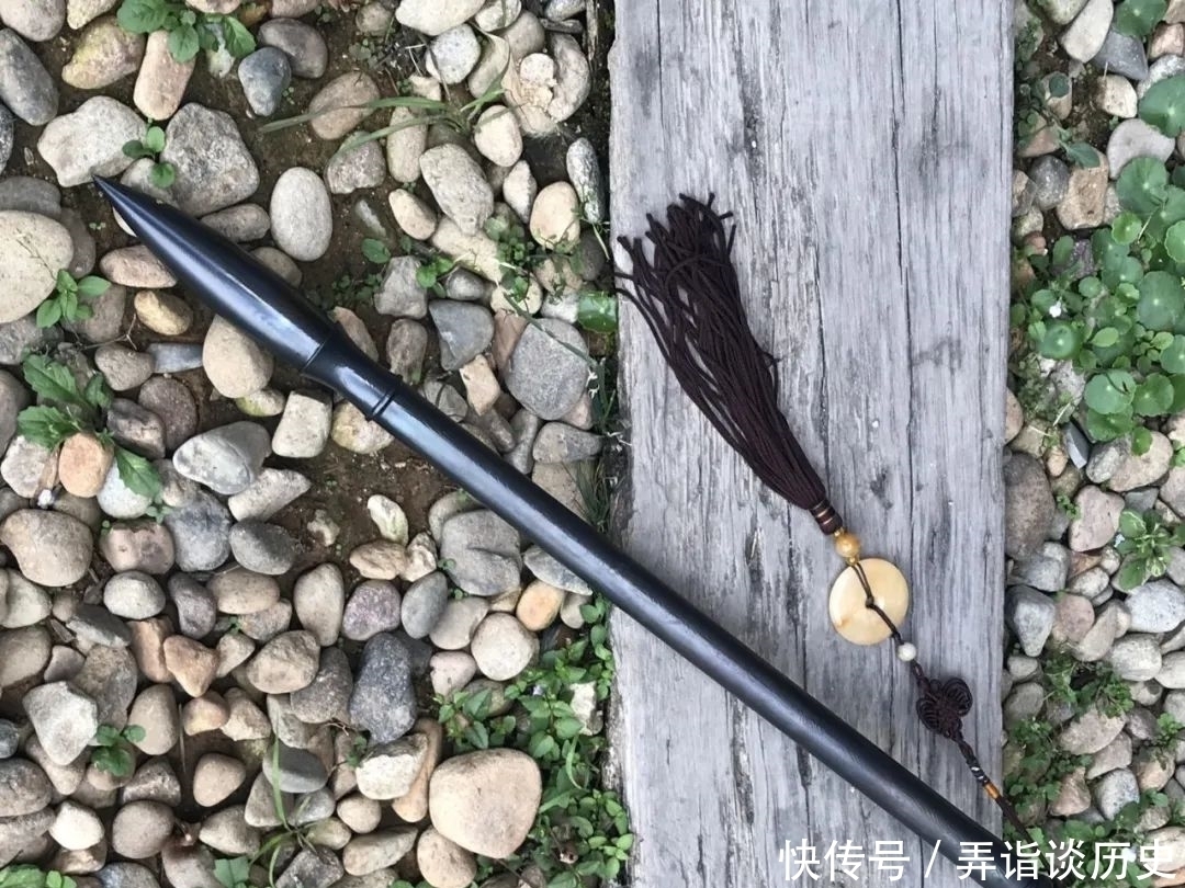 谁与争锋&武侠小说中的判官笔,到底是什么神兵利器