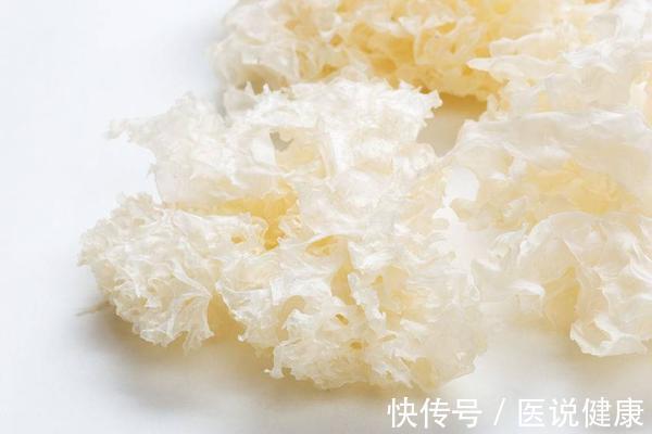 香烟|长期吸烟肺苦不堪言!掌握这5个方法,或能养护肺部,降低损伤